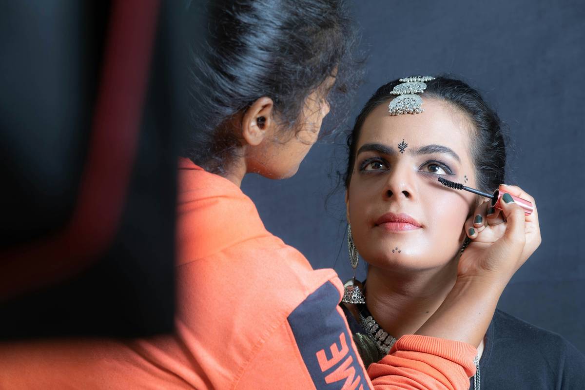 Makeup Course in London: 7 Proven Tips to Avoid Costly Competition Mistakes